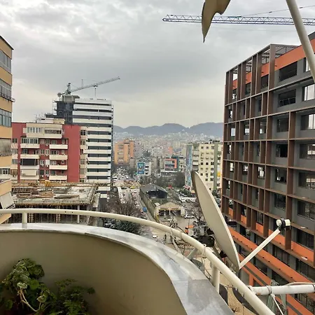 公寓 Cloud 8 地拉那